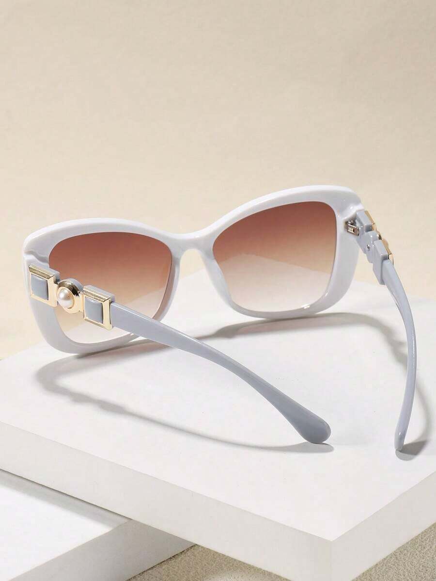 Pearl-Inspired Acrylic Cat-Eye - огляд і ціна Women'S Fashion Business Casual