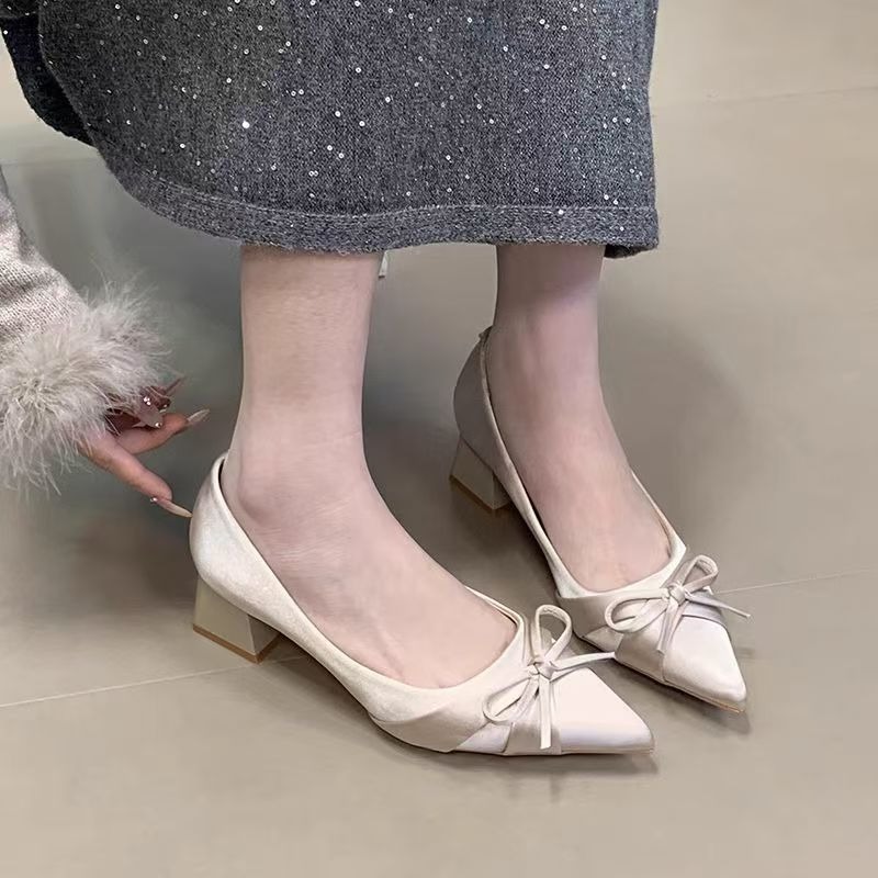 Retro Mid-length Single Shoes  - огляд і ціна Women'S Fashion Belts