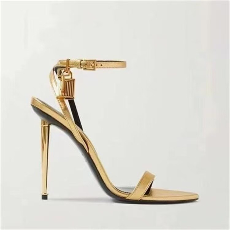 Buckle Strap Solid Color Key L - огляд і ціна Women'S Fashion Show